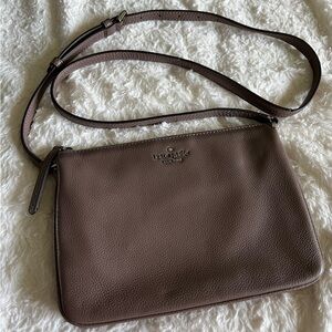 Kate Spade New York Taupe Leather Triple Gusset Crossbody Purse